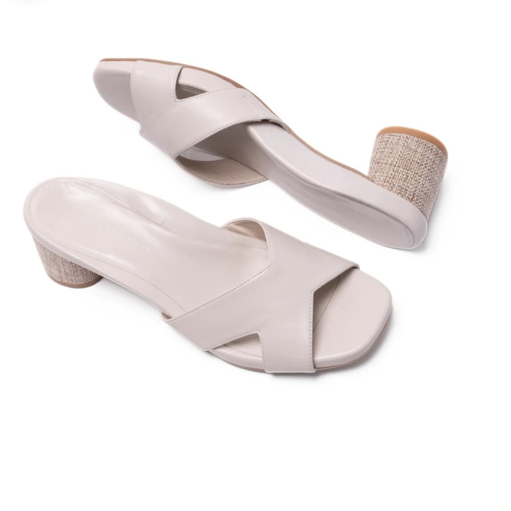 Scarlett Chase  Beautiful Block Sandal with a Mesh-lined Napa Leather